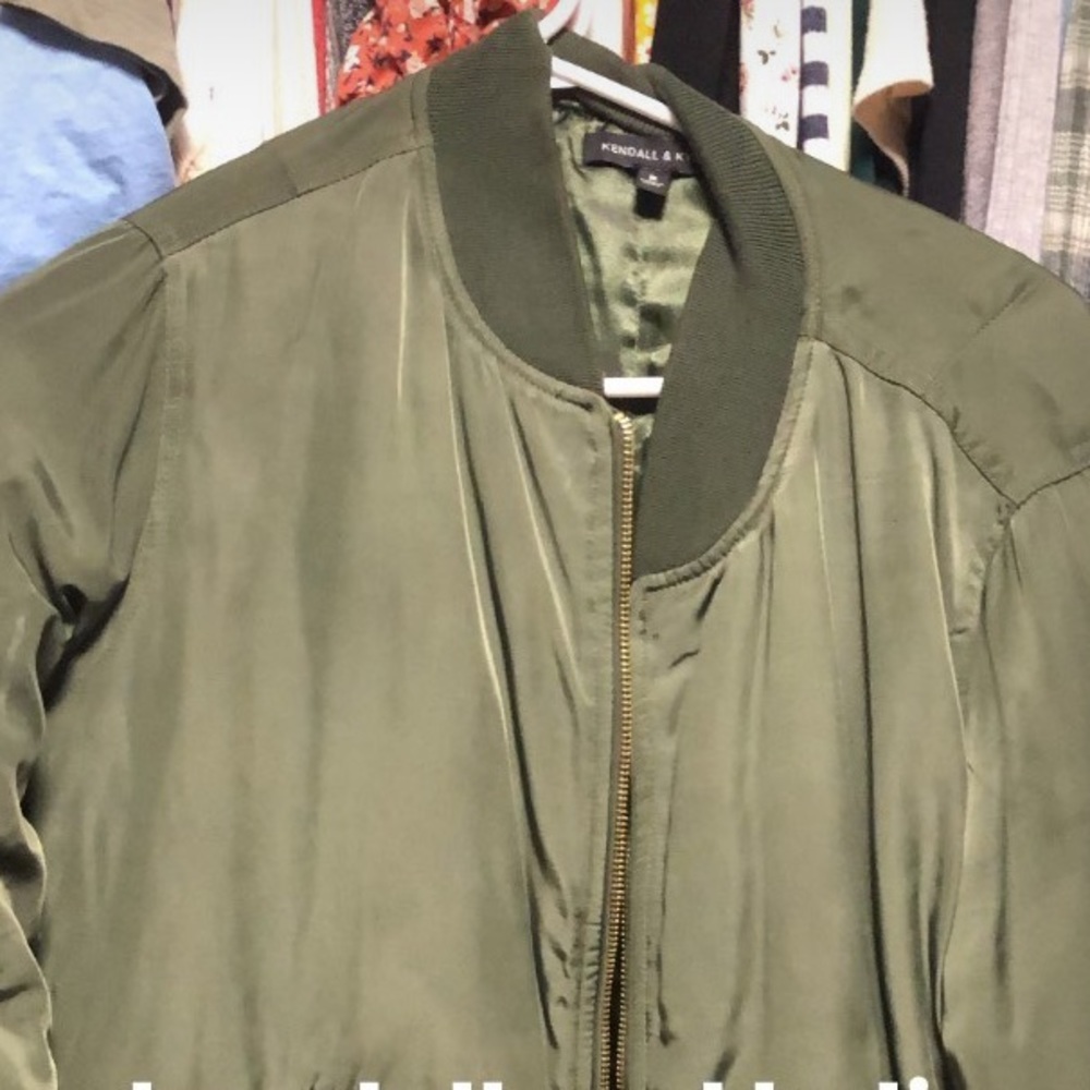 kendall and kylie green bomber jacket